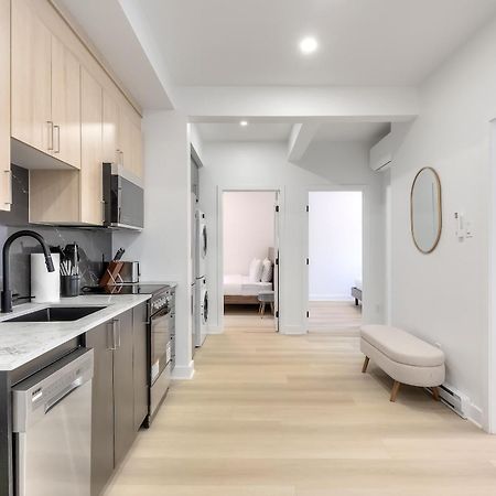 Free Indoor Parking Cozy & Spacious Condo In Heart Of Downtown Montréal Kültér fotó